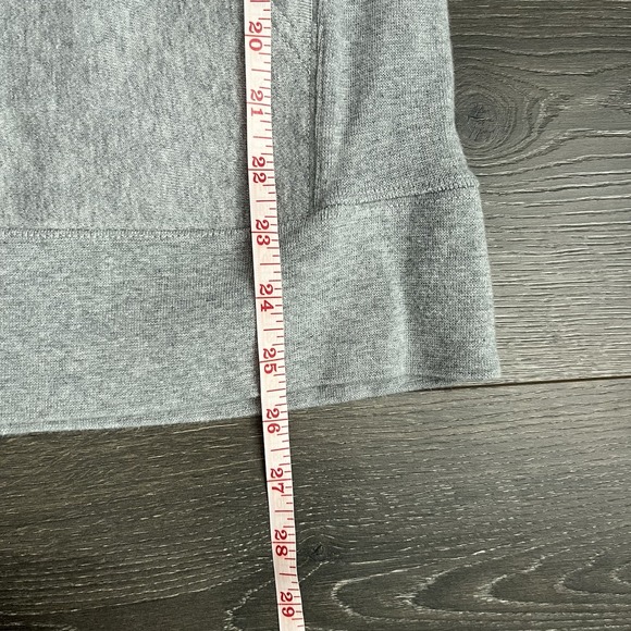 The Black Dog Mock Neck Heavyweight Oversized Sweatshirt Gray XS Martha Vineyard - Picture 8 of 9